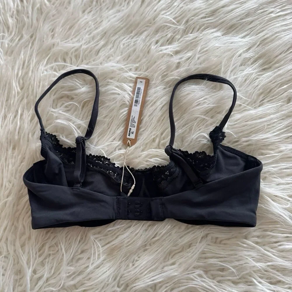 SKIMS Black Lace Trim Satin Underwire Bra - Picture 3 of 5